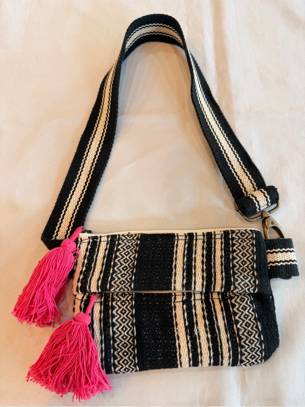Billabong Fiesta Pouch Black and White Woven Cotton with Vibrant Pink Tassels